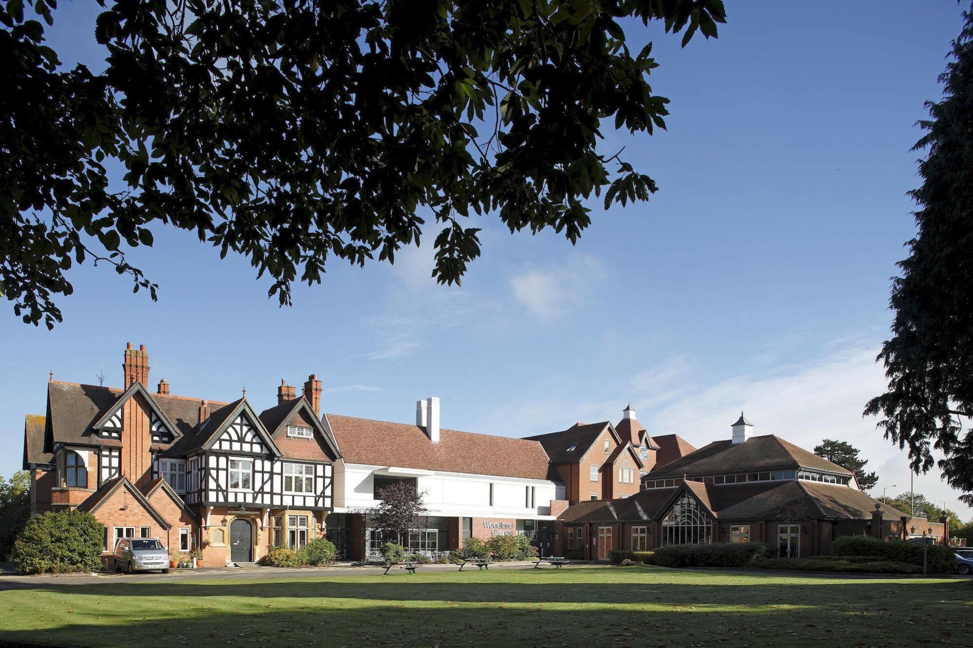 Готель Woodland Grange Lillington  Екстер'єр фото